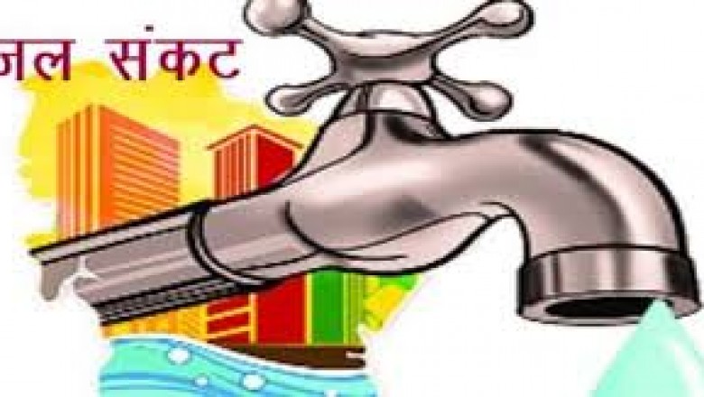 लोग हो रहे परेशान : गांव में पानी सप्लाई में आ रही समस्या