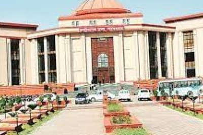 छत्तीसगढ़ हाईकोर्ट ने बच्चे की कस्टडी मां को दी, पति ने पहनावे पर उठाई थी आपत्ति