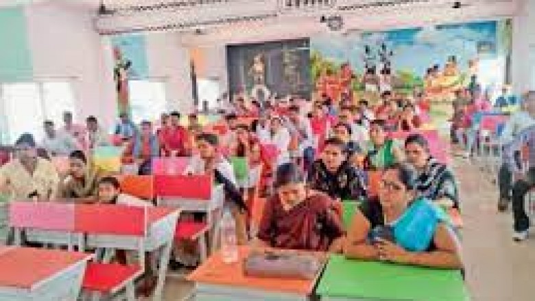 1083 में से 567 फॉर्म रिजेक्ट, दावा-आपत्ति का मौका नहीं मिला, पालक बोले- आरटीई का खुला उल्लंघन