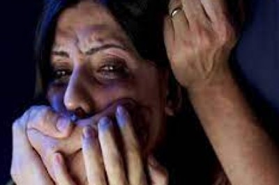 एम्स के डॉक्टरों ने तैयार की है, जिसमें ये बात सामने आई है कि लॉकडाउन के दौरान घरेलू हिंसा के केस बढ़े हैं