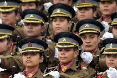 नौकरी : तीनों सेनाओं में अफसरों की 700 से ज्यादा पोस्ट, लड़कियां फ्री में कर सकेंगी अप्लाई