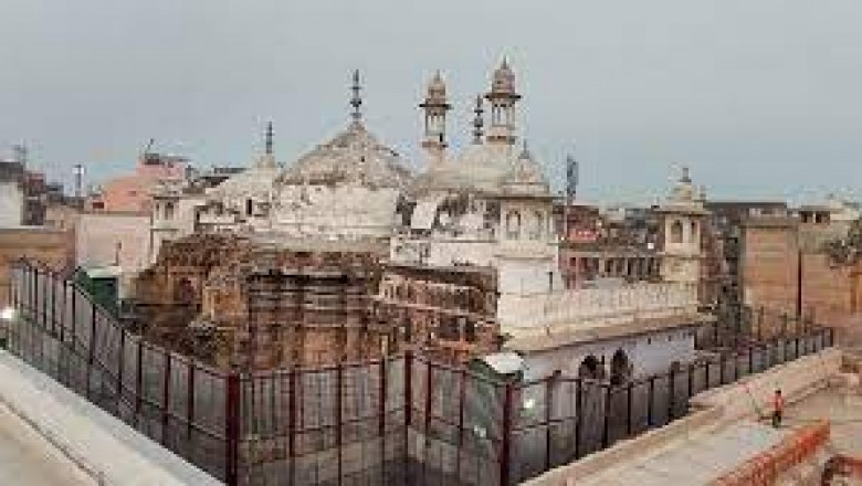 ज्ञानवापी पर सुप्रीम कोर्ट का आदेश:वाराणसी जिला जज 8 हफ्ते में सुनवाई पूरी करें; नमाज जारी रहेगी, शिवलिंग के दावे वाली जगह सुरक्षित रखें