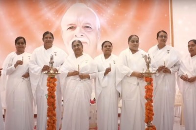 मम्मा सम बने तपस्वी :योग कार्यक्रम का भिलाई सहित पूरे इंदौर ज़ोन में हुआ उद्घाटन