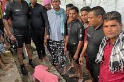 तालाब में डूबने से दिव्यांग छात्र की मौत:दोस्तों के साथ गया था
