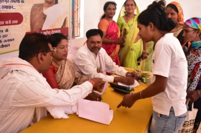 9 जून को वार्ड नं. 23 के लिये पार्षद कार्यालय अनुपम नगर में एवं 24 व 25 के लिये पुत्री शाला में