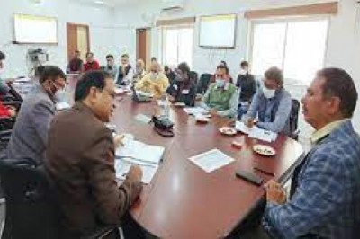 कलेक्टर ने ली जिला जल एवं स्वच्छता मिशन की बैठक