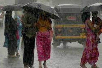रायपुर, दुर्ग और बिलासपुर संभाग में तेज बारिश : विभाग के मुताबिक अगले कुछ दिनों तक प्रदेश में ऐसे ही बरसात होने की आशंका