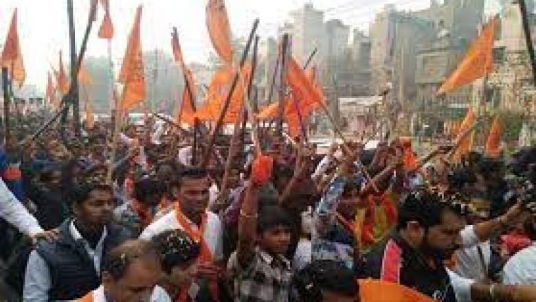 गाय मांस बेचते  हुए पकड़ा गया विश्व हिंदू परिषद और बजरंग दल की शिकायत पर एक गिरफ्तार
