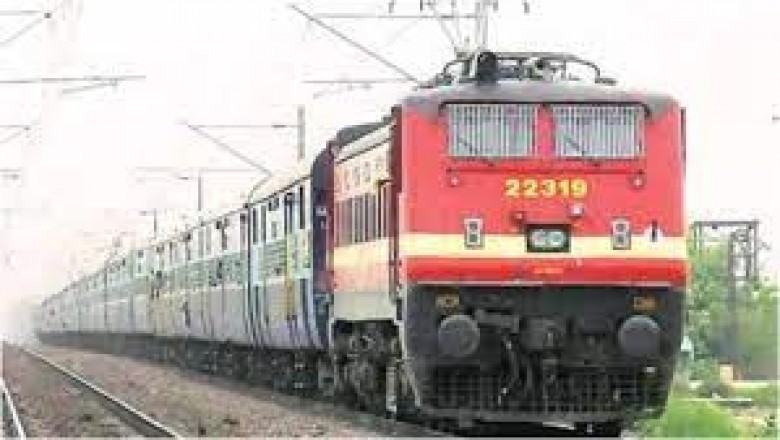 4 महीने से बंद ट्रेनें फिर 15 दिन रद्द कीं; इनमें एक्सप्रेस से लेकर लोकल तक शामिल