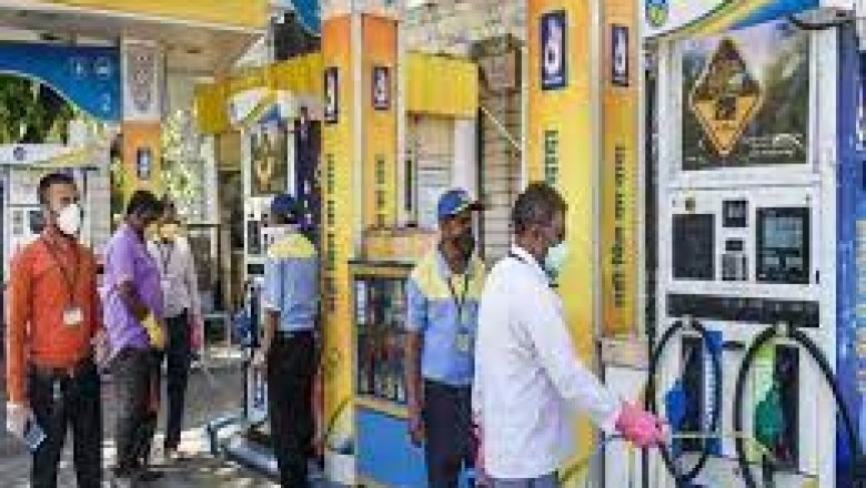 पेट्रोल पंप में ड्राई के हालात, नियमों का उल्लंघन करने पर खाद्य विभाग की टीम ने की बड़ी कार्रवाई