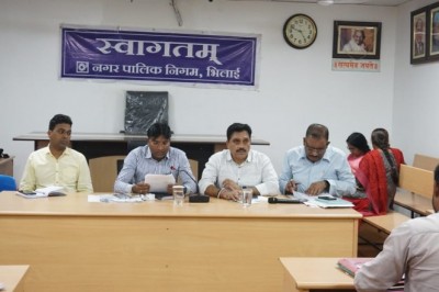 भवन अनुज्ञा प्राप्त करने के बाद नहीं बनाया रेन वाटर हार्वेस्टिंग, निगम आयुक्त प्रकाश सर्वे ने समीक्षा बैठक में राशि राजसात करने के दिए निर्देश