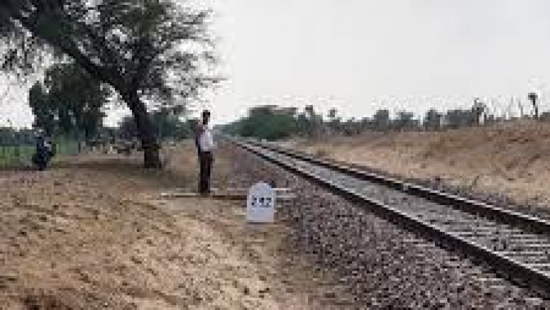 जब दो हिस्सों में कट गया युवक, ये देख लोगों की निकल गई चीख
