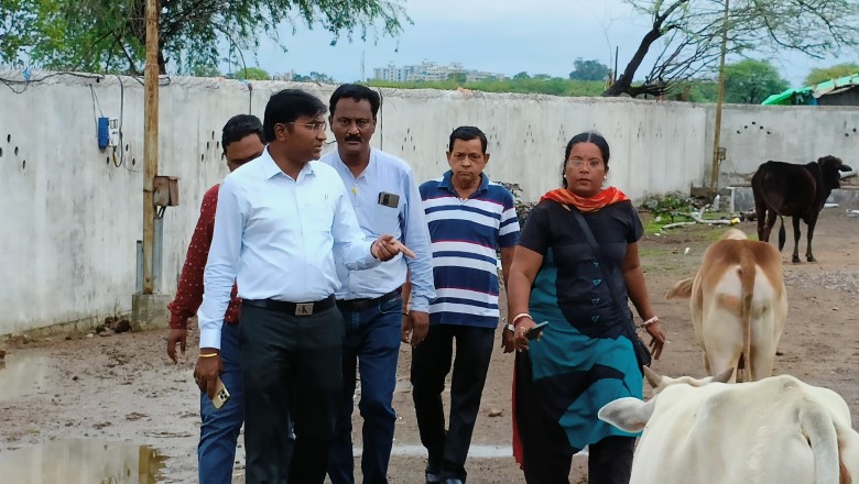 नए आयुक्त सर्वे पहुँचे गोकुल नगर गौठान,अधिकारियों के साथ लिया जायजा,दिए आवश्यक निर्देश: