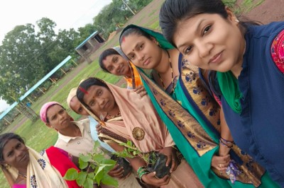दुर्ग : ग्राम पंचायत चन्दखुरी  में वृक्षारोपण का कार्य संपन्न