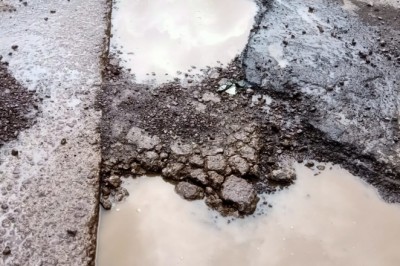 दुर्ग शहर में सड़क बनाने के नाम पर सिर्फ गड्ढा, दुर्ग जिला गड्ढा गड्ढा गड्ढा