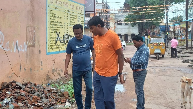 आयुक्त ने खटाल संचालक से दो टूक शब्दों में कहा स्वच्छ भारत अभियान के तहत स्वच्छता को बनाए रखना हम सभी का कर्तव्य है: