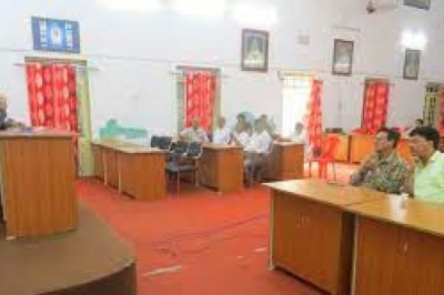 शासन के आदेश के परिपालन में हर घर झंडा कार्यक्रम आयोजित करने आयुक्त ने दिए निर्देश: