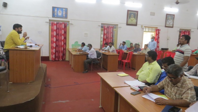 शासन द्वारा निर्धारित माहवार वसूली के अनुरूप वसूली करने के दिये कड़े निर्देश
