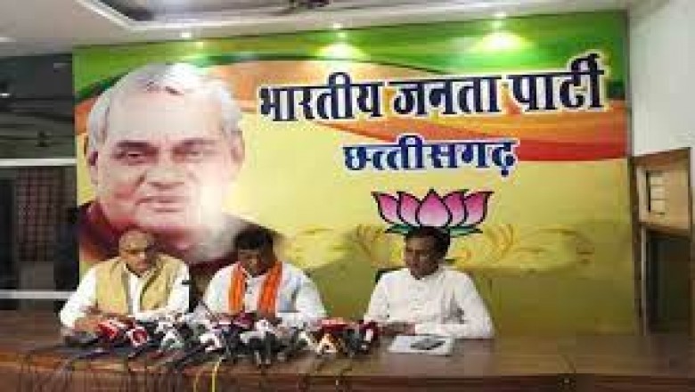 बेरोजगारी को लेकर CM निवास घेरेंगे भाजपाई : नेता प्रतिपक्ष चंदेल ने कांग्रेस सरकार पर साधा निशाना, कहा – वादे का क्या हुआ ?
