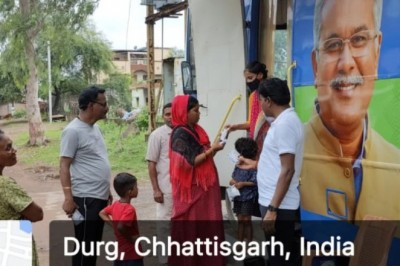 आयुक्त पहुंचे स्वास्थ्य शिविर, मरीजों से हुए रूबरू