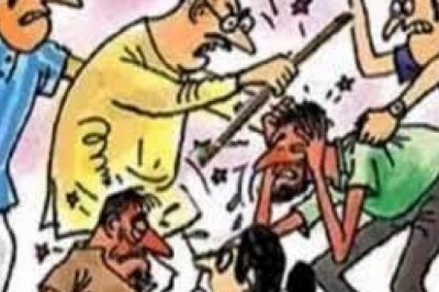 दबंगों ने दुकान और मकान पर किया कब्जा, TI पर पैसा लेकर कार्रवाई न करने का आरोप, दोनों पक्षों के बीच जमकर हुई मारपीट
