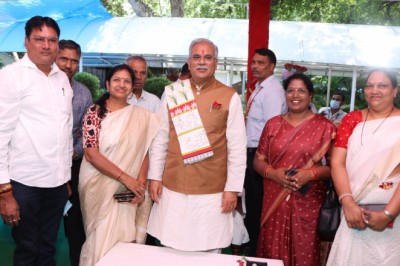 माननीय भूपेश बघेल जी को जन्मदिन की शुभकामनाएं दिए :