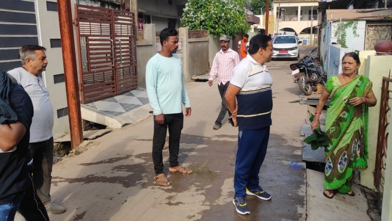 बिल्डिंग मटेरियल फैलाकर किया सड़क बाधा तो होगी जुर्माने की कार्रवाई, निगम आयुक्त लोकेश चंद्राकर ने निरीक्षण के दौरान दिए निर्देश