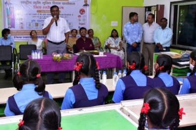 साफ-सफाई, समय पर सोना एवं उठना तथा भोजन के पहले हाथों को साबुन से धोना जैसी अच्छी आदतों को अपनी दिनचर्या में करें शामिल - कलेक्टर