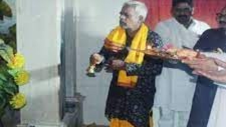 भेंट-मुलाकातः CM बघेल लैलूंगा पहुंचकर हनुमान मंदिर में की पूजा-अर्चना, पौधारोपण कर दिया पर्यावरण संरक्षण का संदेश