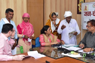 जनचौपाल कार्यक्रम से नागरिकों को मिल रही राहत