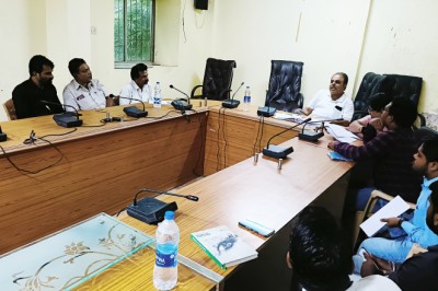 अनाधिकृत विकास के नियमितीकरण के संबंध में भवन अधिकारी ने ली सभी इंजीनियर,आर्किटेक्ट, सुपरवाइजर के साथ बैठक,दिए आवश्यक निर्देश