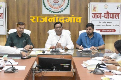 सभी जिला स्तरीय अधिकारियों को टीम वर्क में अच्छा कार्य करने के लिए दी बधाई