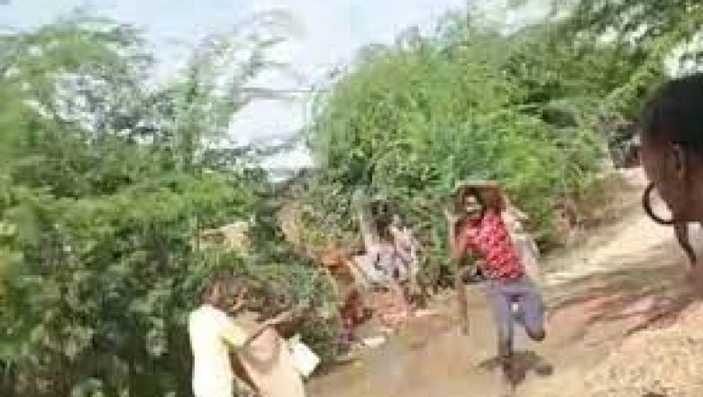 MP में डॉक्टर से मारपीट: गुटखा खाने से मना किया तो युवक ने लाठी से दौड़ा-दौड़ा कर पीटा,
