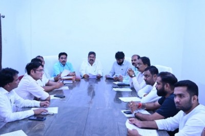 निगम के अधिकारी/कर्मचारियों को वेतन देने महापौर परिषद का बड़ा फैसला, देश के सबसे बड़े त्यौहार को देखते हुए संचित निधि में उपलब्ध राशि का किया जाएगा उपयोग