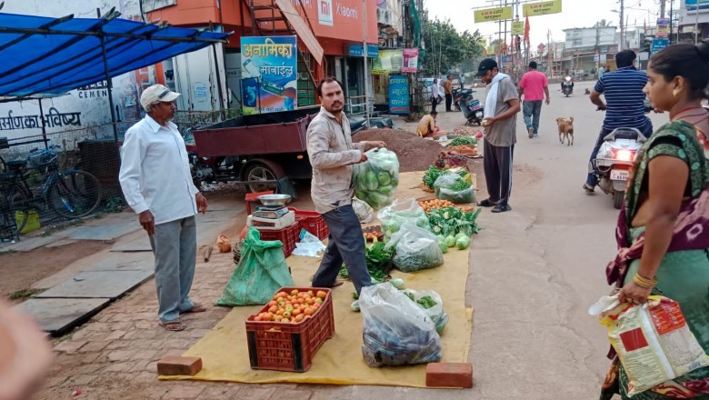 सड़को पर लगाई दुकान,यातायात बाधित होने पर निगम समान जप्ती के साथ वसूलेगी अर्थदण्ड :