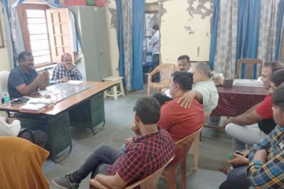 विभिन्न स्वरोजगार योजनाओं से युवाओं को लाभान्वित करने विशेष मार्गदर्शन एवं जागरूकता शिविर :