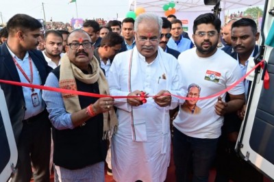 मोबाईल जन सेवा वाहन का मुख्यमंत्री ने किया उद्घाटन :