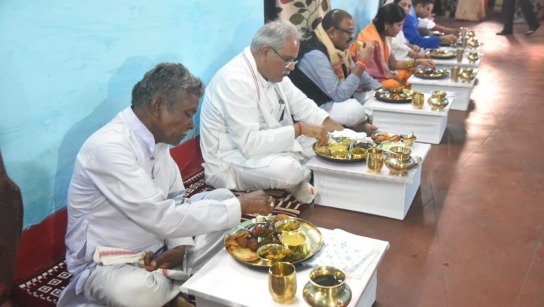 मुख्यमंत्री ने चौसेला, गुलगुला भजिया के साथ लाखड़ी भाजी और मुनगा का लिया आनंद :