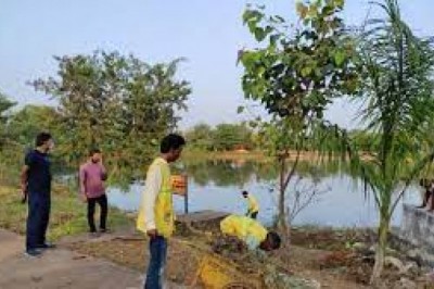 तालाबो को रखें साफ सफाई,आयुक्त तालाब के निरीक्षण करने पहुंचे,प्रतिदिन सफाई के निर्देश: