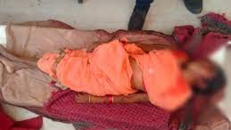 शराब के नशे में बीवी को पीट रहा था दामाद, बचाने आई तो किए कई वार :