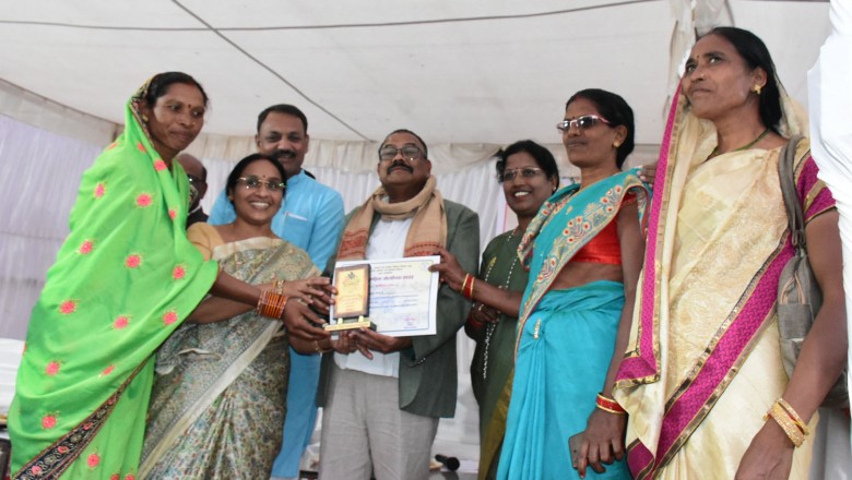 जिला स्तरीय छत्तीसगढिय़ा ओलम्पिक - विजेता खिलाडिय़ों को किया गया पुरस्कृत