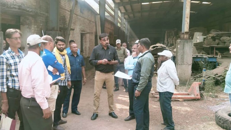कुर्की पर सख्ती से कार्यवाही, भिलाई निगम ने आज बकायेदारों से वसूल किए 4 लाख 24 हजार 716 रुपए, खुर्सीपार जोन क्षेत्र में हुई आज की कार्रवाई