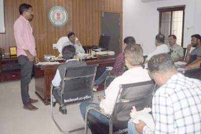 मोहला : जिले में वनोपज आधारित खाद्य प्रसंस्करण उद्योगों की प्रबल संभावना - कलेक्टर