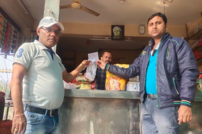 मोतीपुर क्षेत्र में प्रतिबंधित प्लास्टिक एवं मलमा मडप के तहत हुई कार्यवाही