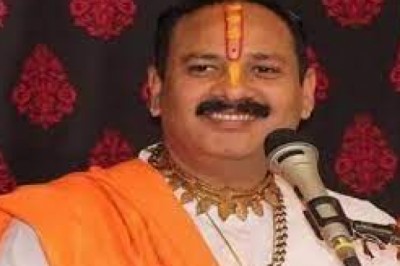 पंडित प्रदीप मिश्रा ने सम्मेद शिखर को पर्यटन स्थल घोषित करने का किया विरोध कहा वह जगह तीर्थ है और तीर्थ ही रहनी चाहिए