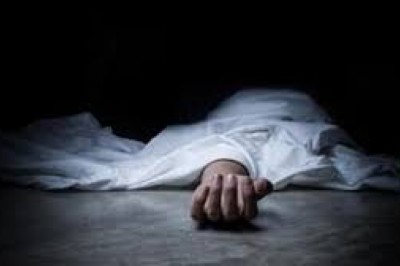 खाना बना रही थी बुजुर्ग मां, बेटे ने की बूढी माँ की निर्मत हत्या
