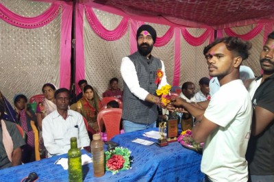 रात्रिकालीन कबड्डी प्रतियोगिता केशाल के समापन  मे पहुँचे  जगजीत सिंह भाटिया