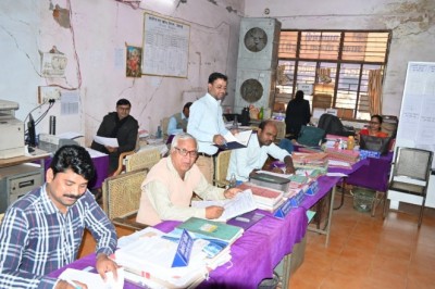 भिलाई निगम में कर्मचारियों के हुए तबादले :