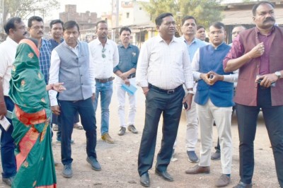 मुख्यमंत्री के आगमन की तैयारी का कलेक्टर  और एसपी ने किया मुआयना :