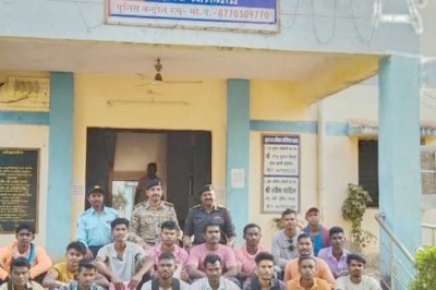 खडग़ांव थाना क्षेत्र से एसआईएस सुरक्षा जवान प्रशिक्षण के लिए 17 जवानों का चयन :